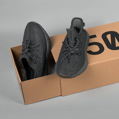 Unisex Premium Flyknit Running Shoes – All-Season Comfort Trainers | 350