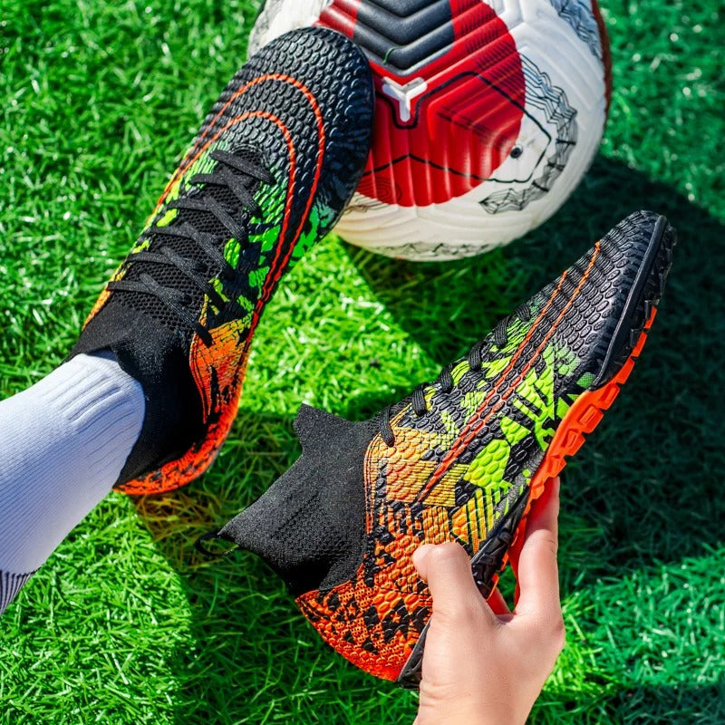 Comfortable Soccer Cleats Outdoor Light "Futsal Sneaker" | 2023-1