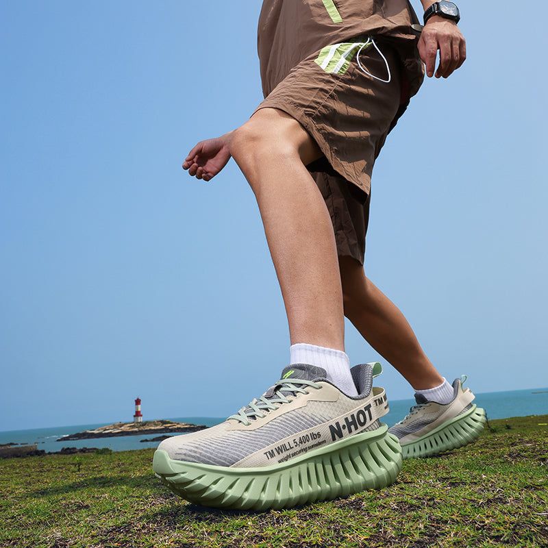 Men’s Lightweight Running Sneakers – Breathable High-Rebound Athletic Trainers for Teens & Adults | A525